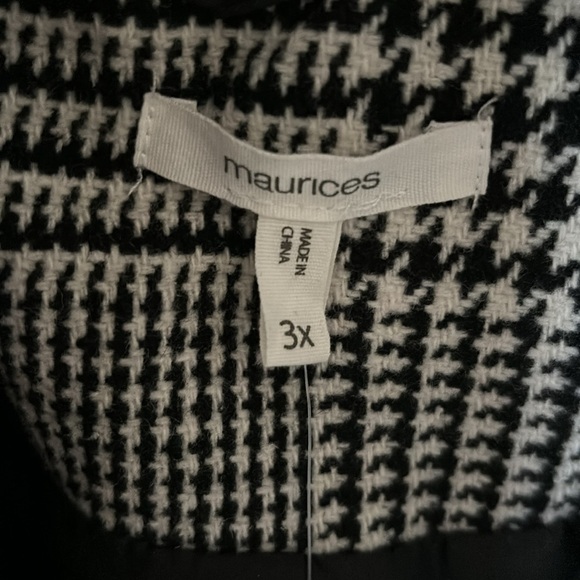 Womens Plus Size Maurice’s PeaCoat, 3X, Houndstooth - Picture 2 of 10